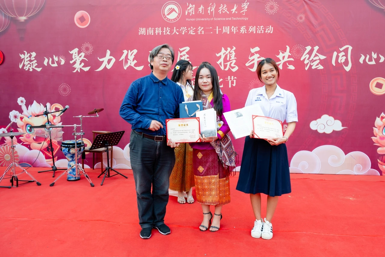 e46372430f82493ba1decaafd539e3a9.png e46372430f82493ba1decaafd539e3a9.png