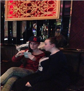 中外同欢，共庆圣诞暨迎接新年