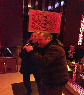 中外同欢，共庆圣诞暨迎接新年